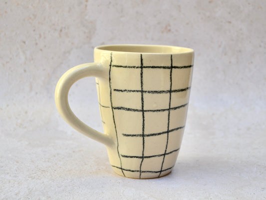 Tassa llapis ceràmic negre