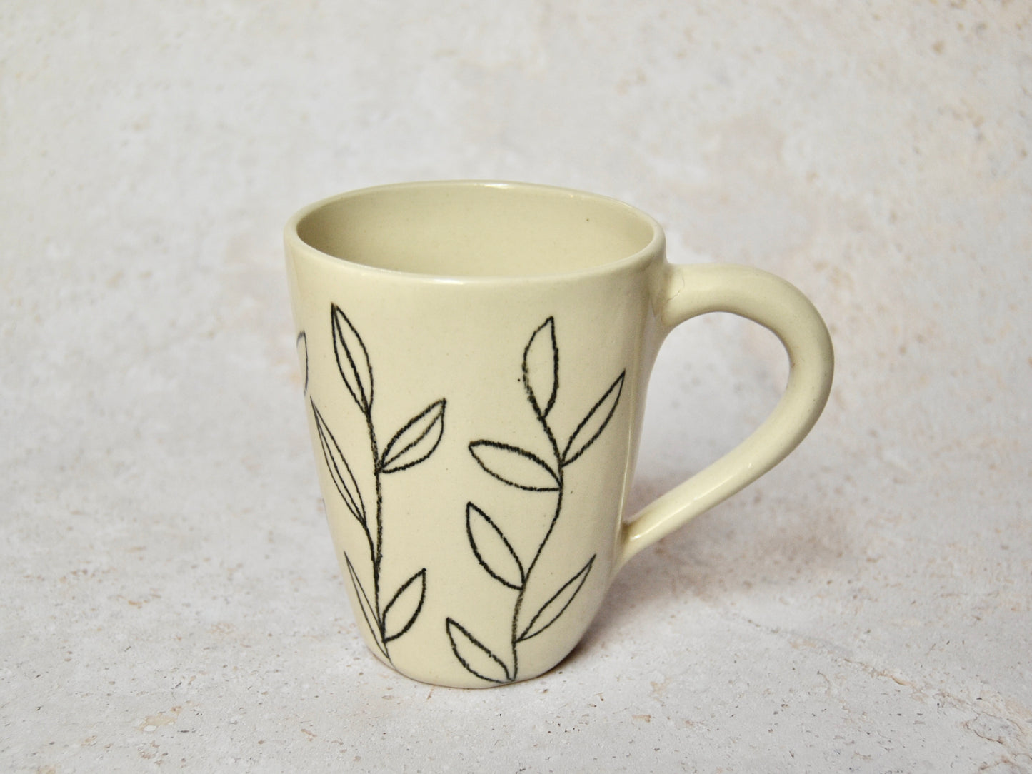 Tassa llapis ceràmic negre